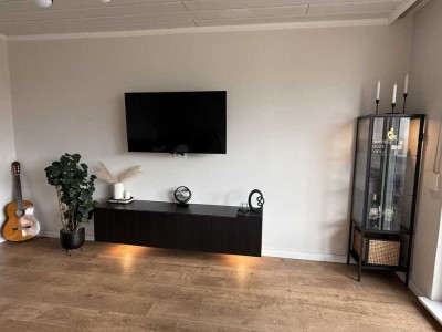 Helle, vollmöblierte 3-Zimmer-Wohnung mit Balkon in Bremen