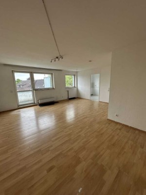 2-Zimmer DG Wohnung in Dortmund Holzen