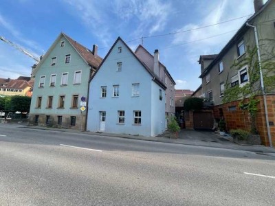 Kernsaniertes  Doppelhaushälfte mit Charakter in Lauffen am Neckar