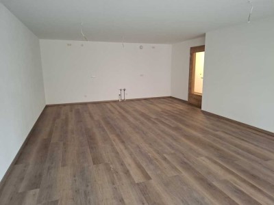 Attraktive 3,5-Zimmer-Erdgeschosswohnung mit gehobener Innenausstattung mit Terrasse