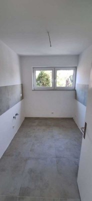 SANIERTE MODERNE 4 Zi. Whg + BALKON+ in DO WICKEDE