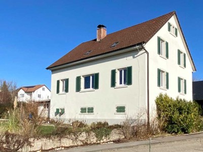 Renoviertes Bauernhaus in toller Lage, freier Blick auf die Rheinebene