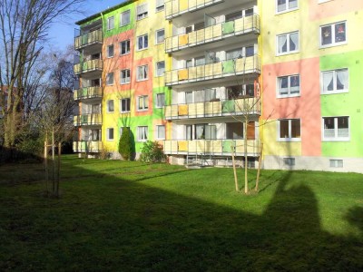 Ruhiges Wohnen im Grünen: Gemütliche und renovierte Wohnung in Witten-Bommern mit Balkon