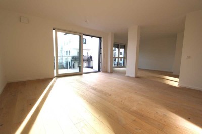 Bezugsfertiger Neubau Wohn(t)raum: Hochwertig ausgestattete 3 Zimmer mit Balkon