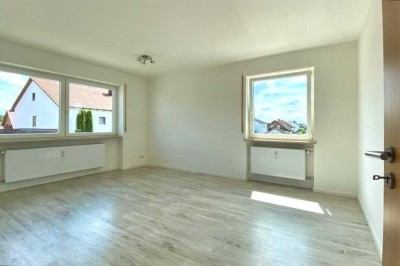 Helle 3 Zimmer Wohnung 72 qm in Oberahrain, 84051 Essenbach ab Juli zu vermieten.