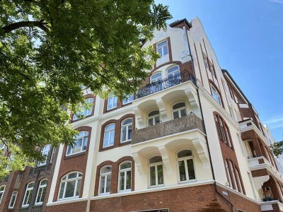 Charmante 3-Zimmer-Altbauwohnung in zentraler Lage von Kiel-Gaarden - auch WG-geeignet