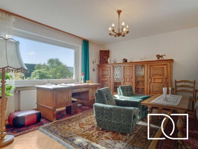 2.000m² Grundstücksfläche! Großzügiger Bungalow in idyllischer Ortsrandlage mit traumhaftem Garten