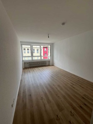 Charmante, frisch sanierte 1-Zimmer-Wohnung in begehrter Wohnlage - ab sofort verfügbar!