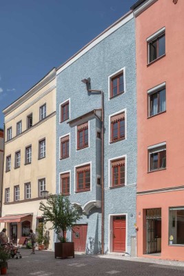 4-Zimmer-Wohnung in historischem Altbau