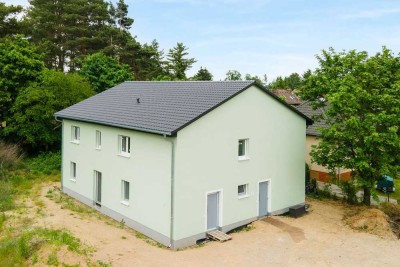 4,11% Rendite & hohe Energieeffizienz! Neubau-Wohn- & Geschäftshaus mit 3 Einheiten in Fredersdorf