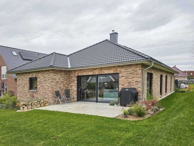 Ebenerdig wohnen mit geschützter Terrasse - Neubauprojekt
Bungalow in Niedrigenergiehaus EH40