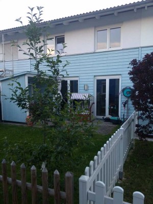 Neuwertiges modernes Reihenhaus,Nähe Bahnhof mit Garten,Garage,