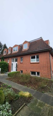 Helle und geräumige Dachgeschosswohnung mit Balkon