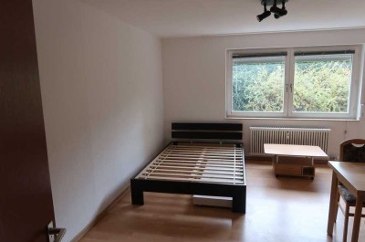 freie 1 Zimmer Wohnung in Tübingen Derendingen für Handwerker mit Tiefgarage