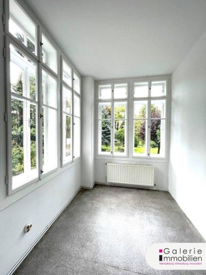 Unter St. Veit - sanierungsbedürftige, sehr schöne Gartenwohnung im Stilaltbau - 127m² Eigengarten