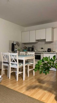Exklusive 1-Raum-Wohnung mit Einbauküche in Konstanz