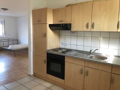 möbliertes Nichtraucher-Appartement zu vermieten