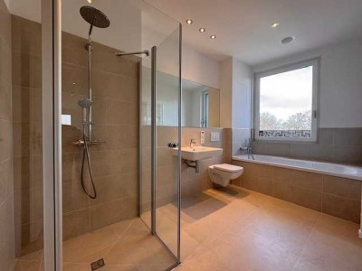 *** NEUBAU im Waldstraßenviertel * 5 Zimmer * Penthouse * A+ Neubau * Erstbezug 05/25 ***