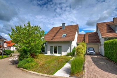 Willkommen in Ihrem neuen Zuhause in Althengstett – Freistehendes Einfamilienhaus mit Wohlfühlfaktor
