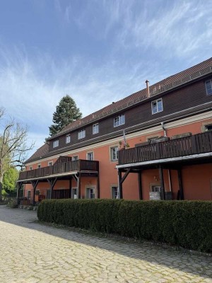 gemütliche 4-Raum Wohnung am Waldrand in Graupa