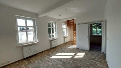 lichtdurchflutete 2-Raum-Maisonette-Wohnung in ruhiger Lage