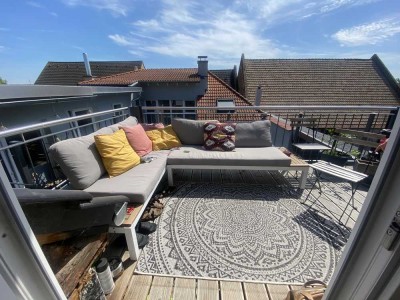 Hübsche 2,5 Zimmer und Balkon frei  ab Dezember