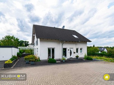 Ziegwebersberg. Modernes Wohnen mit Komfort–Stilvolles Einfamilienhaus in ruhiger Sackgassenendlage.