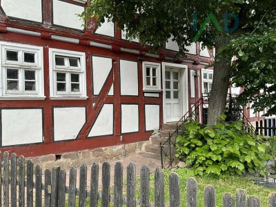 310m² Fachwerk-Dreifamilienhaus bei Borken – gut vermietet, eine Einheit selbst bewohnbar