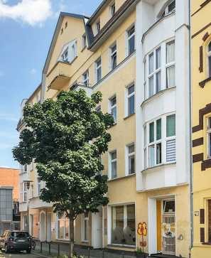 Sonnige Dachgeschosswohnung in Lichtenberg zu vermieten