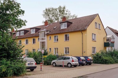 Stadtnahe 2-Zimmer-Erdgeschosswohnung // EG mitte - WBS erforderlich