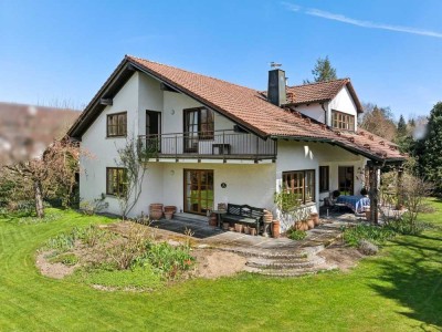 Straßlach: Ihr neues Zuhause im Grünen – Stilvolles Einfamilienhaus mit viel Raum zum Leben