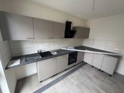 Erstbezug mit Einbauküche: Exklusive 4-Raum-Maisonette-Wohnung mit lux. Innenausstattung