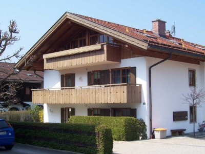 2-Zimmer DG Wohnung mit tollen Gebirgsblick
