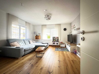 Großzügiges Zweifamilienhaus – ideal für Mehrgenerationen oder als Einfamilienhaus nutzbar