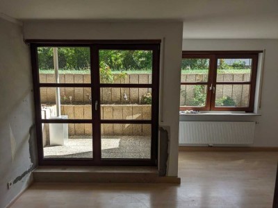 neu renovierte helle 3-Zi-Gartengeschoss-Wohnung mit Stellplatz in Filderstadt-Bernhausen