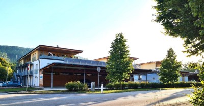 Schöne 2-Zimmer Gartenwohnung mit Carport!