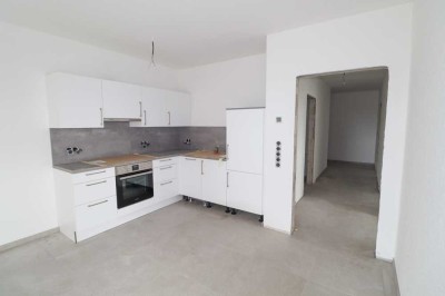 ERSTBEZUG! Moderne 3-Zimmer-Wohnung mit Balkon in zentraler  Lage von Varel-Obenstrohe zu vermieten