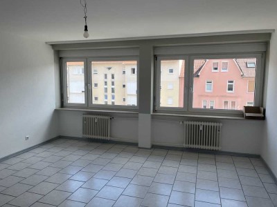 Helle 3-Zimmer-Wohnung mit kleinem Balkon in Heidelberg-Rohrbach