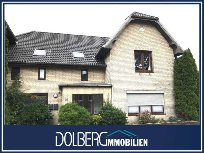 Tolles Wohngefühl nach Komplettsanierung
3 Zimmer Wohnung sucht ruhige Mieter