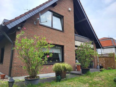 Gepflegte 3-Zimmer-Wohnung mit Garage in Leverkusen-Hitdorf