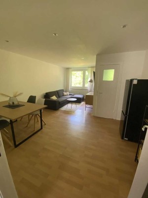 Schöne freundliche 2 Zimmer Wohnung I möbliert