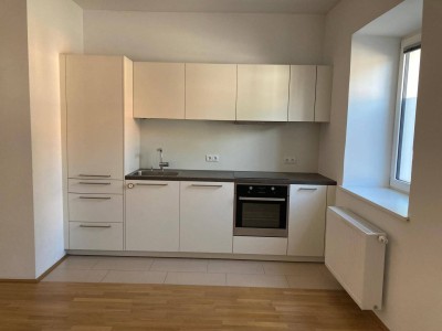 Mietwohnung mit Terrasse im Bezirk Jakomini