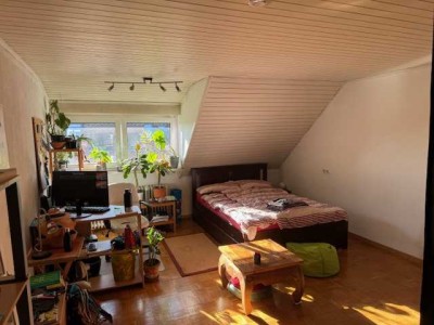 KLEINE - 4 Zi.-Wohnung - GUTER GRUNDRISS - in Stuttgart-Riedenberg
