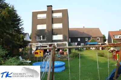 Top gepflegtes 4 Familiennhaus mit schönem Garten und Solaranlage