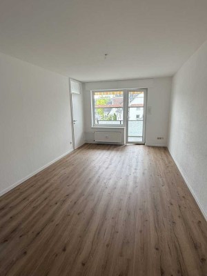 Helle 1,5-Zimmer Wohnung im 3. OG mit Balkon in Dortmund-Brackel in Seniorenwohnanlage