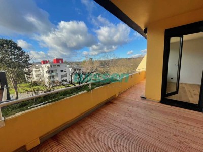 Frisch saniert! Schöne 2-Zimmer Wohnung in ruhiger Lage mit Ausblick!