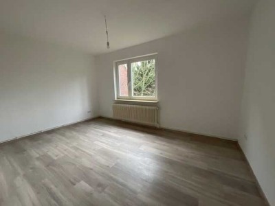 Großzügige 2-Zimmer-Wohnung mit Dusche in Wilhelmshaven City!