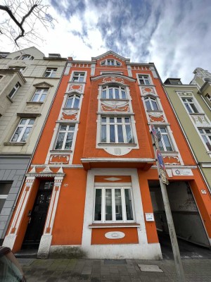 STADTWOHNUNG MIT BALKON ZUM SANIEREN - IN OBERBILK