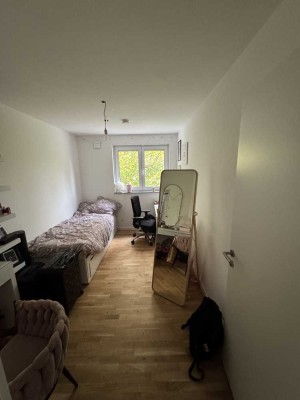 Helle 3-Raum-Neubauwohnung in ruhiger Lage nahe Leipzig – mit EBK