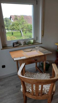 Renchen-Ulm ! Ruhige, gepflegte 3-Zimmer Wohnung mit Balkon im 1. OG mit Keller